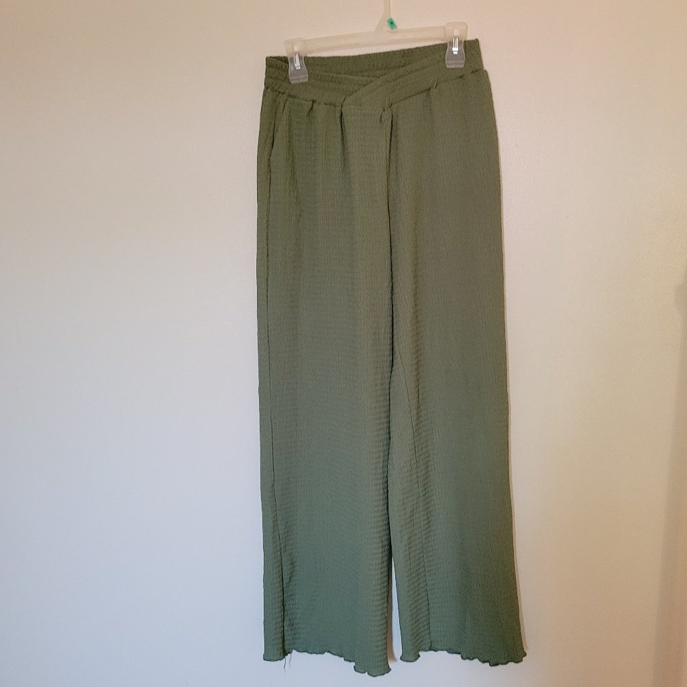 Green casual trouser pants